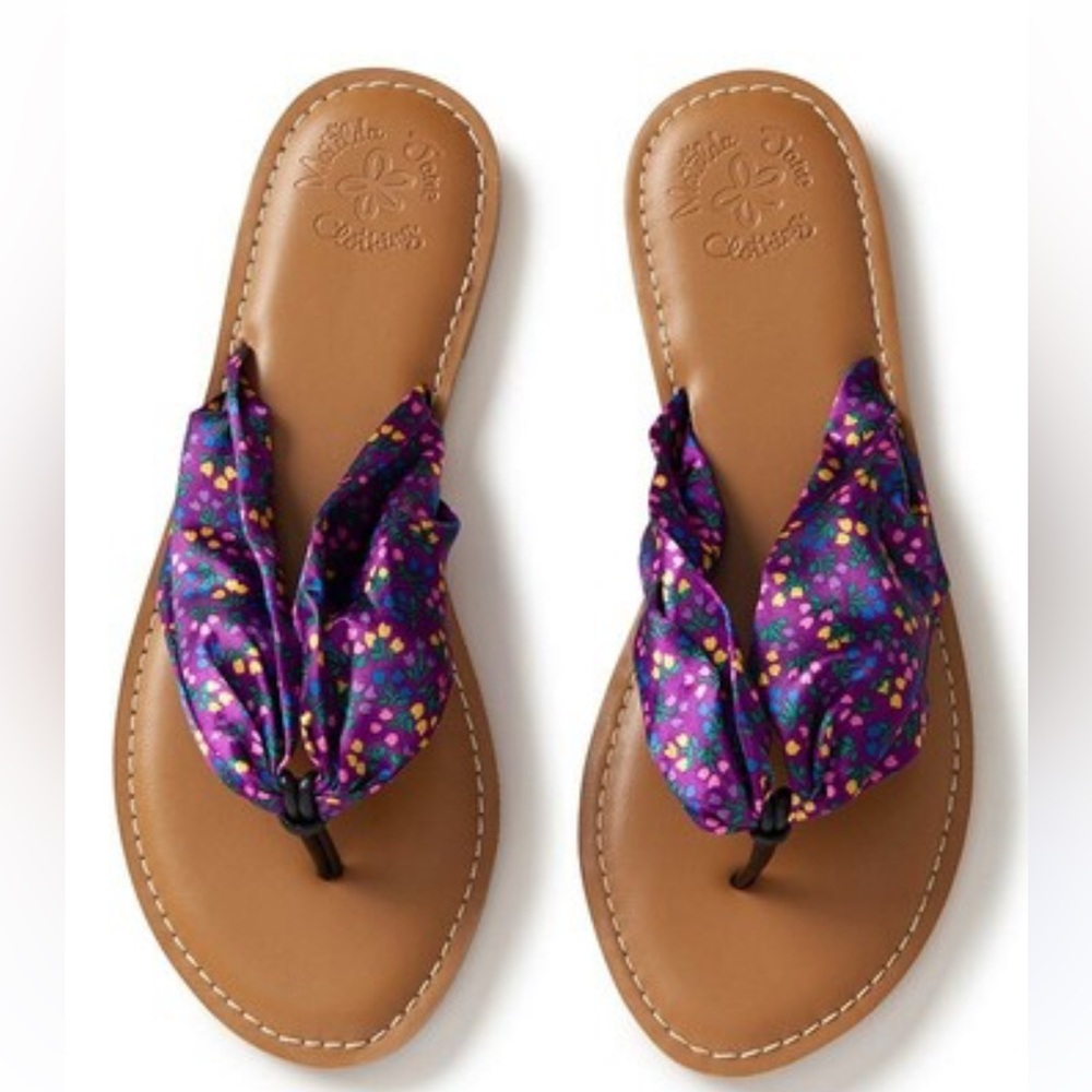 Matilda Jane Toes in the Sand purple floral satin Sandals flip flops 6 NWOT